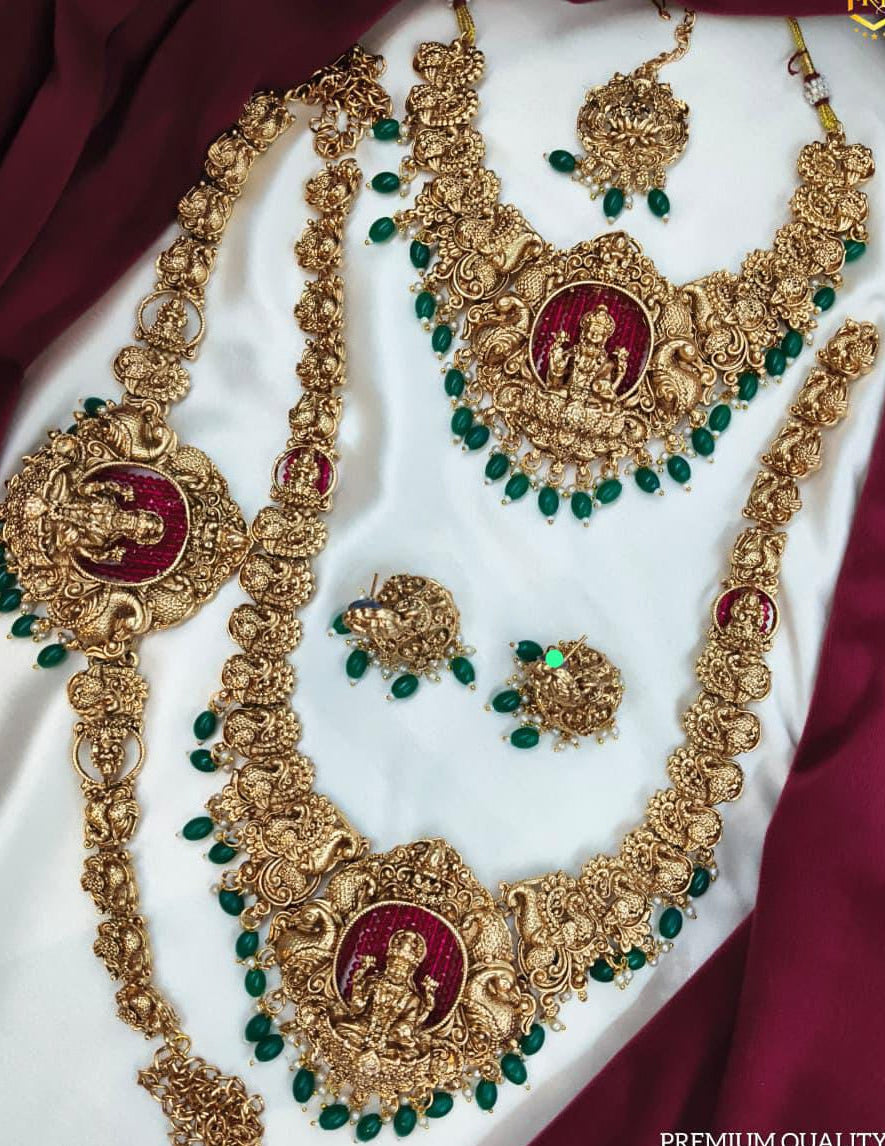 Semi Bridal Set