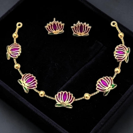 Lotus Necklace Set